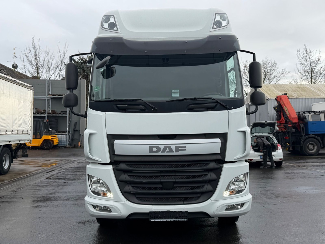 DAF CF 400FA Pritsche/Plane, Edscha, Retarder, Lbw - شاحنة ذات ستائر جانبية: صورة 3 DAF CF 400FA Pritsche/Plane, Edscha, Retarder, Lbw - شاحنة ذات ستائر جانبية: صورة 3