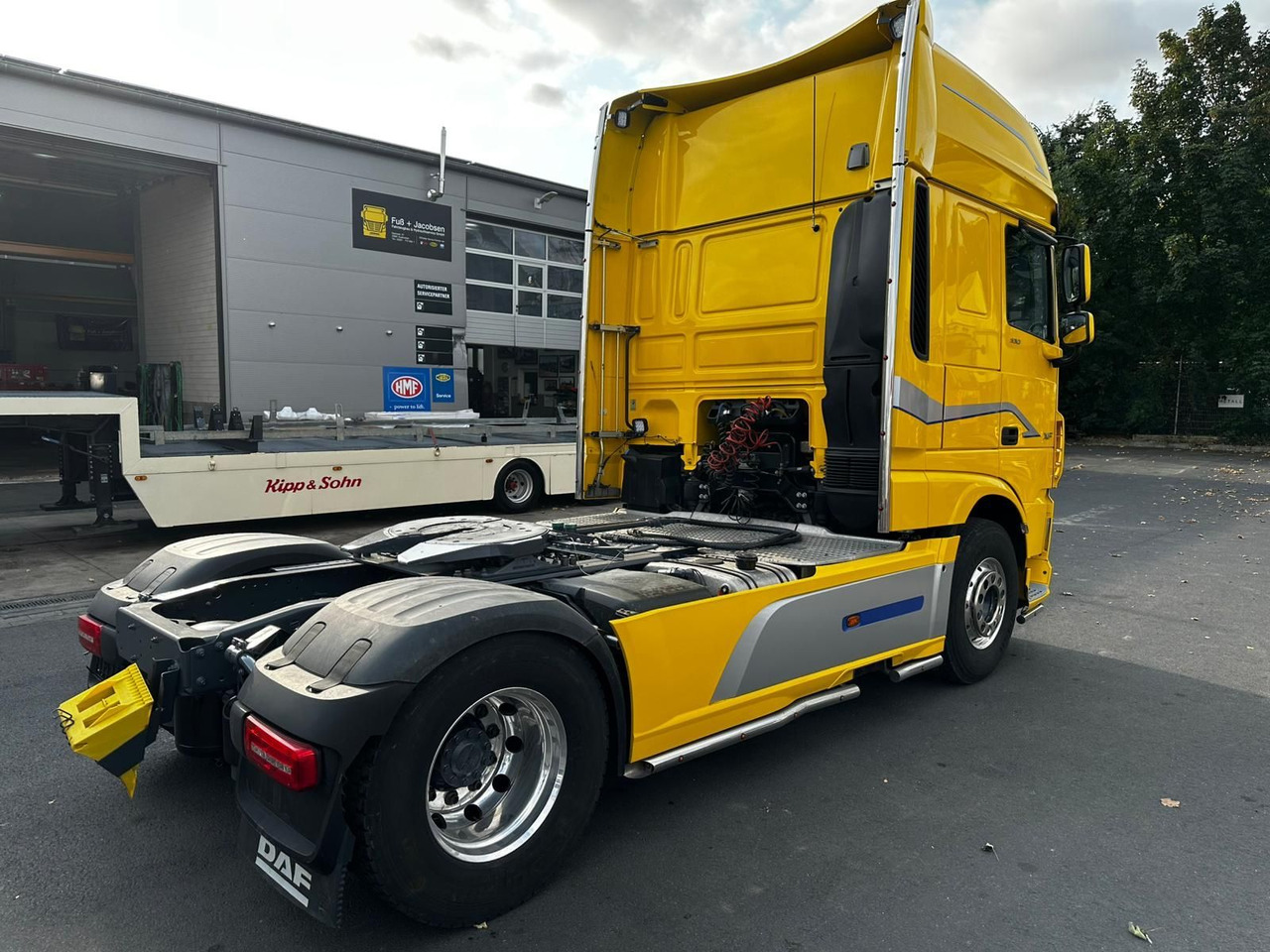 DAF XF 530/Intarder/2-K-Hydraulik/Luft-Luft/SCC - مقطورة السحب: صورة 4 DAF XF 530/Intarder/2-K-Hydraulik/Luft-Luft/SCC - مقطورة السحب: صورة 4