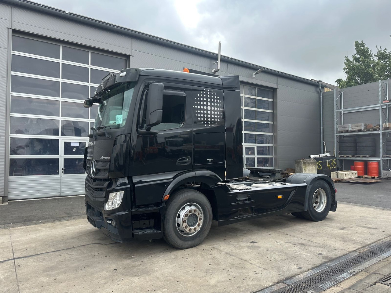 Mercedes-Benz Actros 4 1846/ Retarder/ Kipphydraulik/Top - مقطورة السحب: صورة 1 Mercedes-Benz Actros 4 1846/ Retarder/ Kipphydraulik/Top - مقطورة السحب: صورة 1