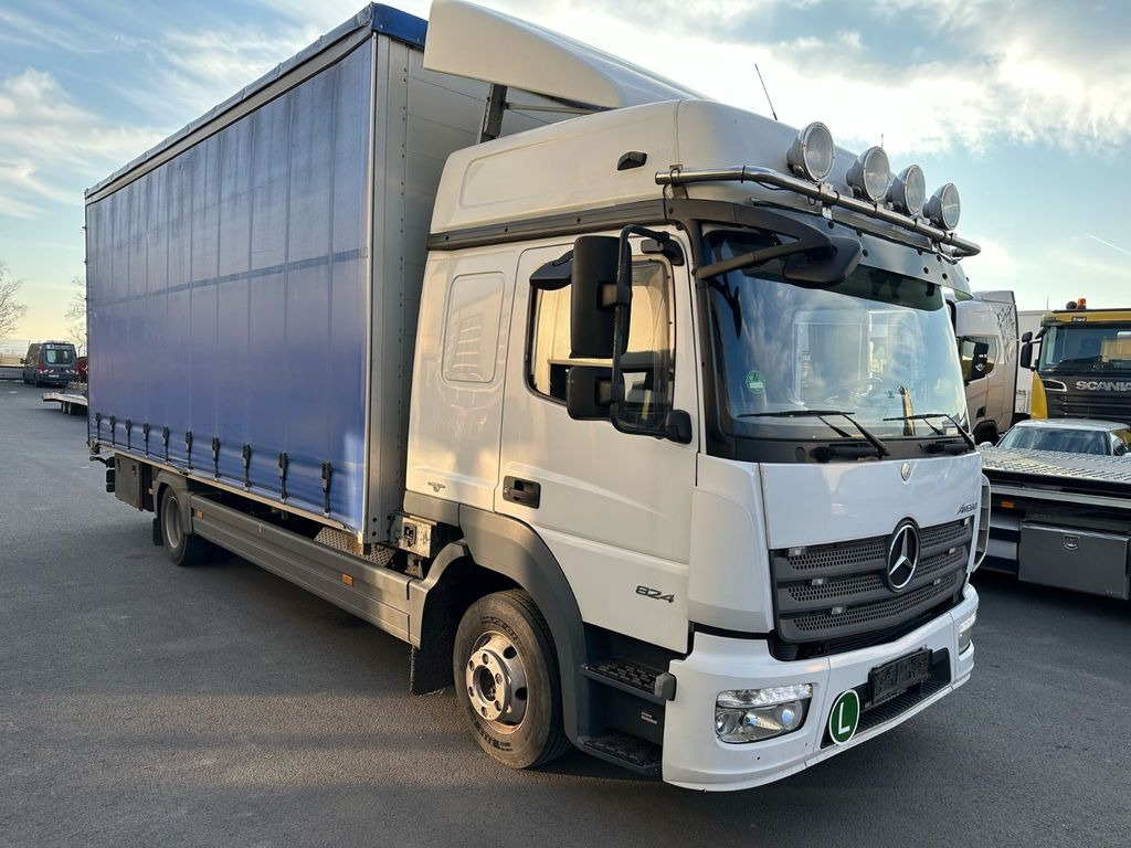 Mercedes-Benz Atego 824 Top-Ausstattung*Plane-Pritsche*Top - شاحنة ذات ستائر جانبية: صورة 1 Mercedes-Benz Atego 824 Top-Ausstattung*Plane-Pritsche*Top - شاحنة ذات ستائر جانبية: صورة 1