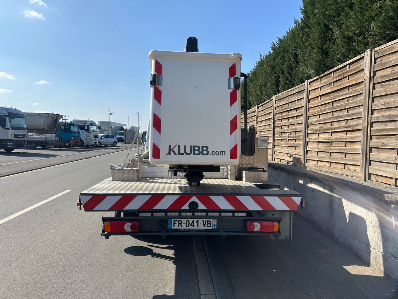 Renault Master III*Steiger 12m*orig.km*Topzustand* Renault Master III/Steiger 11,2m/orig.km*Topzustand* - منصة محمولة مثبتة على الشاحنة, شاحنة توصيل مغلقة: صورة 5 Renault Master III*Steiger 12m*orig.km*Topzustand* Renault Master III/Steiger 11,2m/orig.km*Topzustand* - منصة محمولة مثبتة على الشاحنة, شاحنة توصيل مغلقة: صورة 5