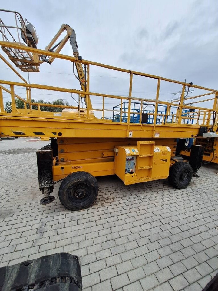 Haulotte H 15 SXL - مرفاع مقصي: صورة 3 Haulotte H 15 SXL - مرفاع مقصي: صورة 3