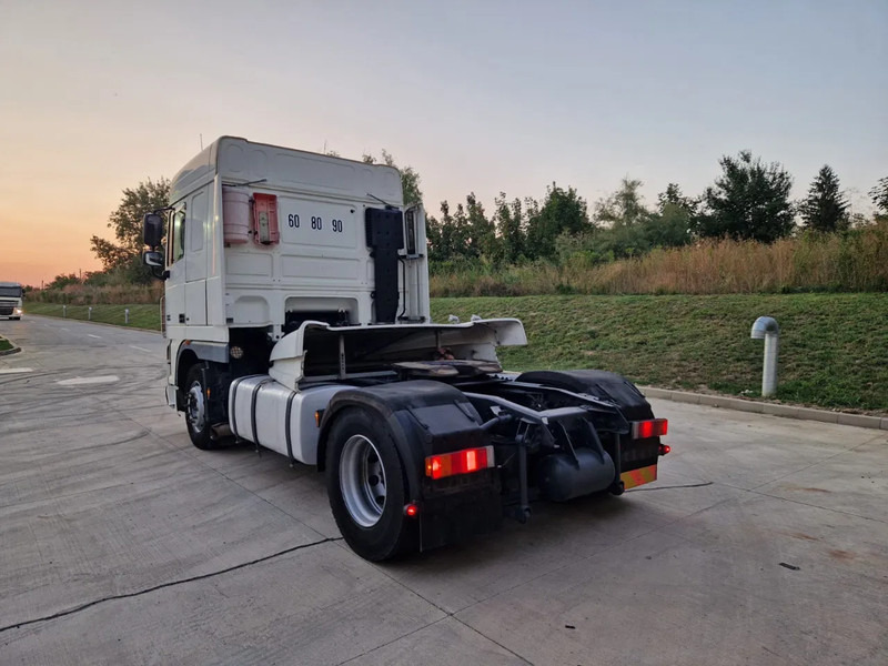 DAF XF 106.460 - شاحنة نقل نصف مقطورة بالميناء: صورة 4 DAF XF 106.460 - شاحنة نقل نصف مقطورة بالميناء: صورة 4