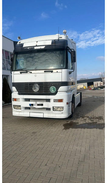 Mercedes-Benz Actros 1843 - مقطورة السحب: صورة 2 Mercedes-Benz Actros 1843 - مقطورة السحب: صورة 2