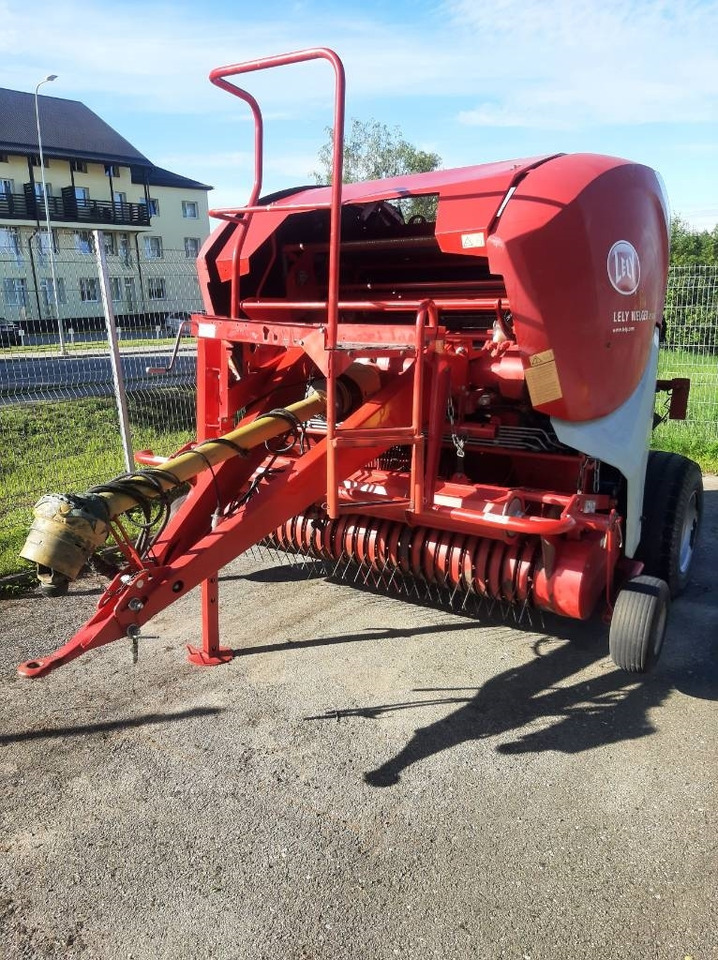 Lely Welger RP 245 Profi - آلة بالات دائرية: صورة 1 Lely Welger RP 245 Profi - آلة بالات دائرية: صورة 1