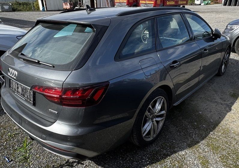 Audi A4 Avant 50 TDI Quattro S Line Leder Navi LED - سيارة ستيشن: صورة 3 Audi A4 Avant 50 TDI Quattro S Line Leder Navi LED - سيارة ستيشن: صورة 3