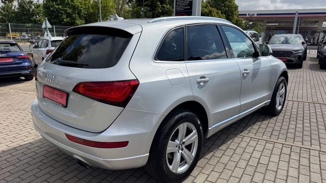Audi Q5 2.0 TFSI tiptronic quattro Leder Xenon Pano - سيارة دفع رباعي: صورة 5 Audi Q5 2.0 TFSI tiptronic quattro Leder Xenon Pano - سيارة دفع رباعي: صورة 5