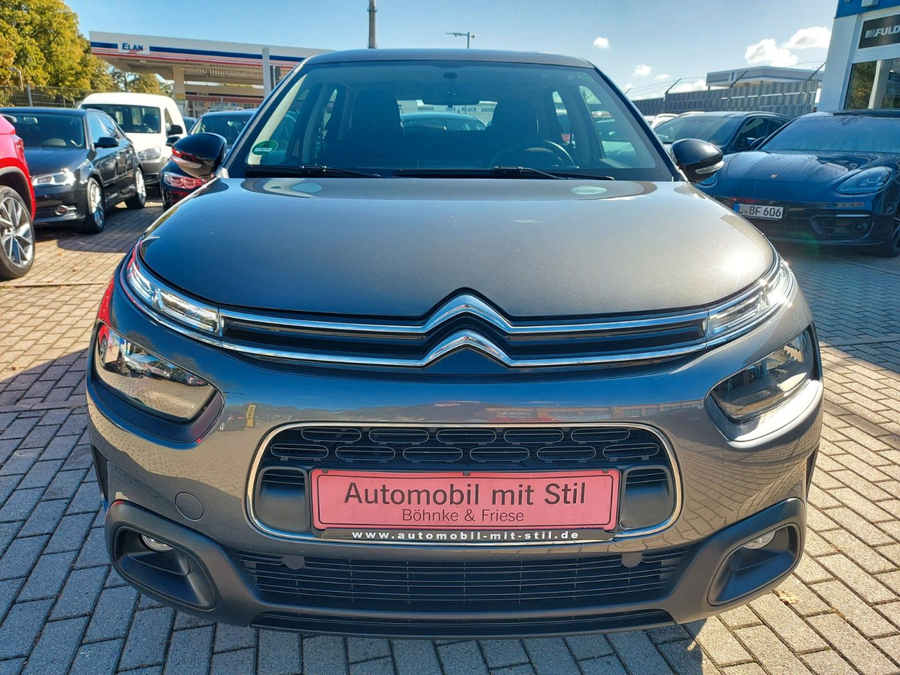 Citroën C4 Cactus Feel DAB Klima Sitzheizung PDC - سيدان: صورة 3 Citroën C4 Cactus Feel DAB Klima Sitzheizung PDC - سيدان: صورة 3
