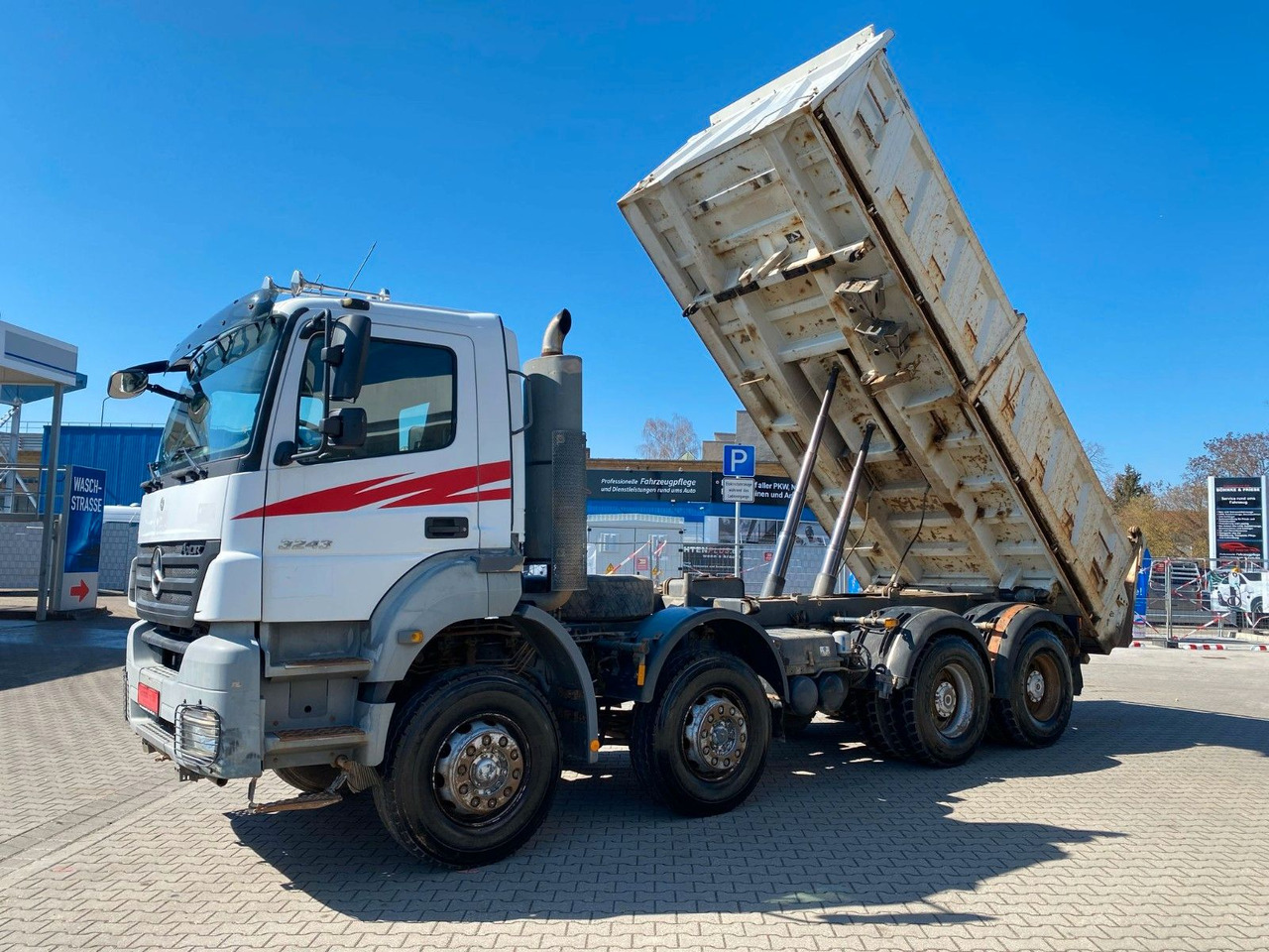 Mercedes-Benz Axor 2 C 4-Achser 3243 8x4 Kipp RETARDER MEILLER - شاحنة قلاب: صورة 2 Mercedes-Benz Axor 2 C 4-Achser 3243 8x4 Kipp RETARDER MEILLER - شاحنة قلاب: صورة 2