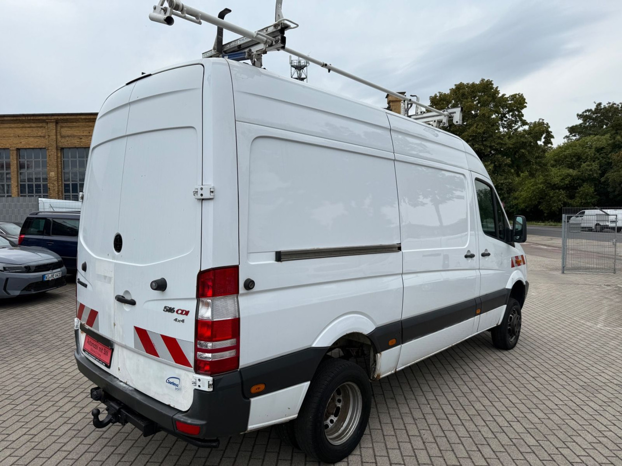 Mercedes-Benz Sprinter II Kasten 516 CDI 4X4 Allrad Standheiz. - ميكروباص: صورة 4 Mercedes-Benz Sprinter II Kasten 516 CDI 4X4 Allrad Standheiz. - ميكروباص: صورة 4