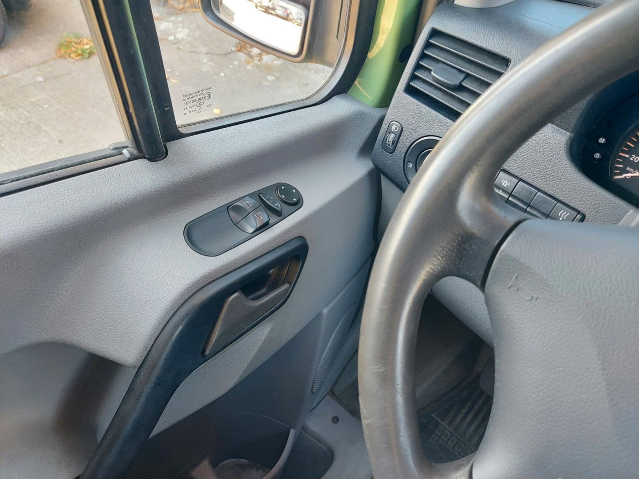 شاحنة مغلقة بستائر جانبية Mercedes-Benz Sprinter II Pritsche 316 Pritsche Klima Sandheiz: صورة 16 شاحنة مغلقة بستائر جانبية Mercedes-Benz Sprinter II Pritsche 316 Pritsche Klima Sandheiz: صورة 16