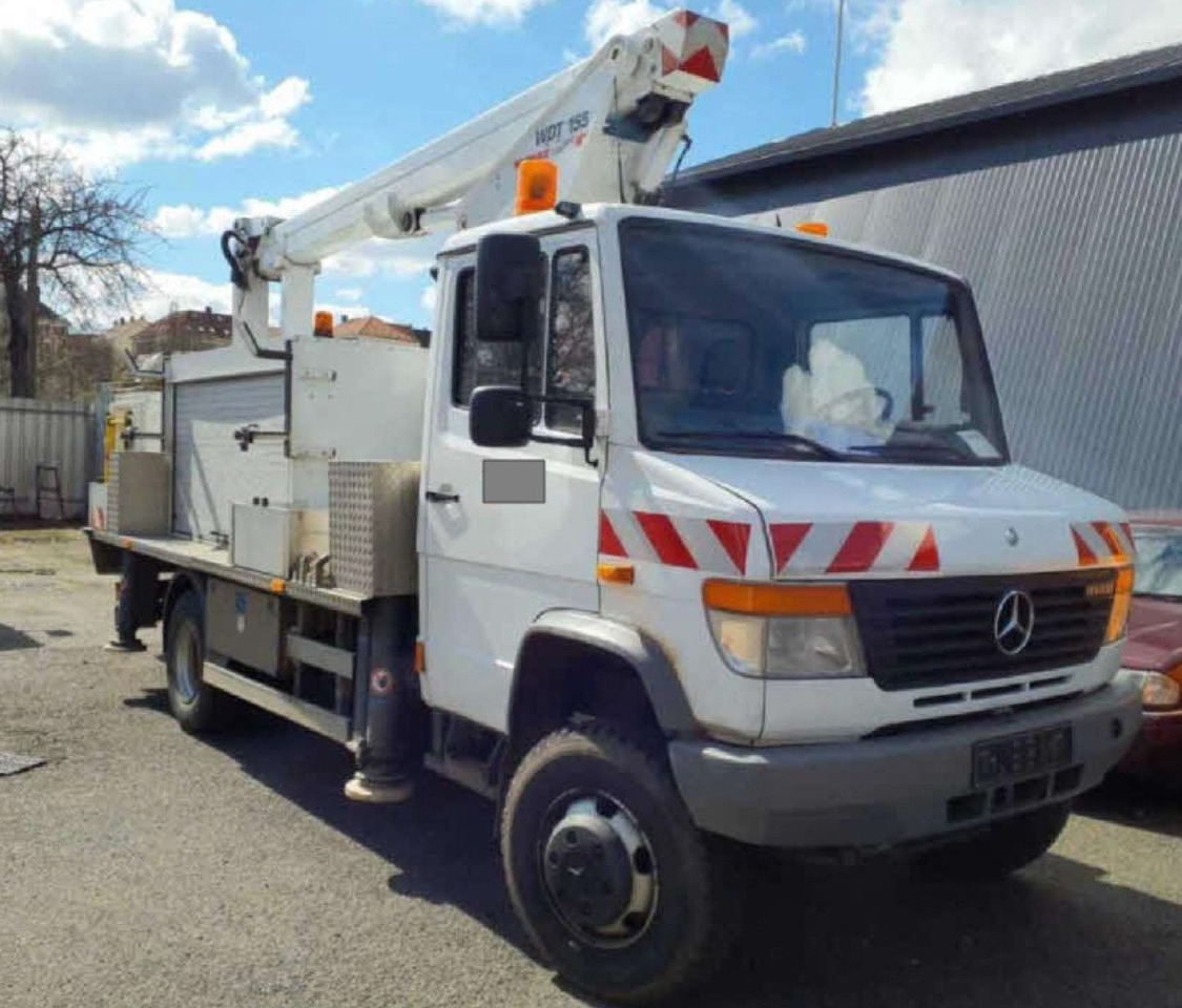 Mercedes-Benz VARIO 814D HUBARBEITS WUMAG 155T 4X4 ALLRAD - منصة محمولة مثبتة على الشاحنة: صورة 1 Mercedes-Benz VARIO 814D HUBARBEITS WUMAG 155T 4X4 ALLRAD - منصة محمولة مثبتة على الشاحنة: صورة 1