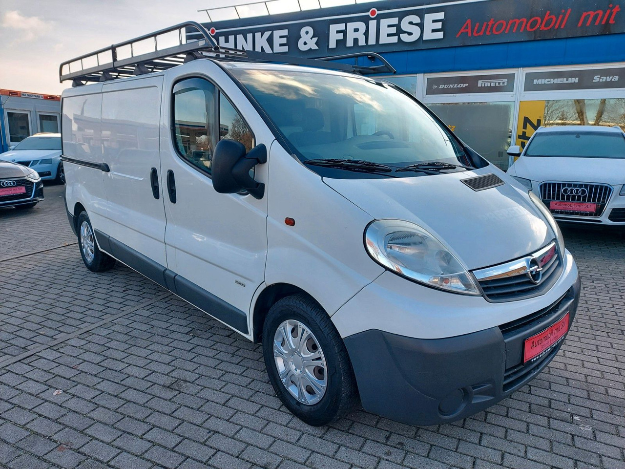 Opel Vivaro Kasten Kombi L2H1 2,9t Klima - ميكروباص: صورة 1 Opel Vivaro Kasten Kombi L2H1 2,9t Klima - ميكروباص: صورة 1