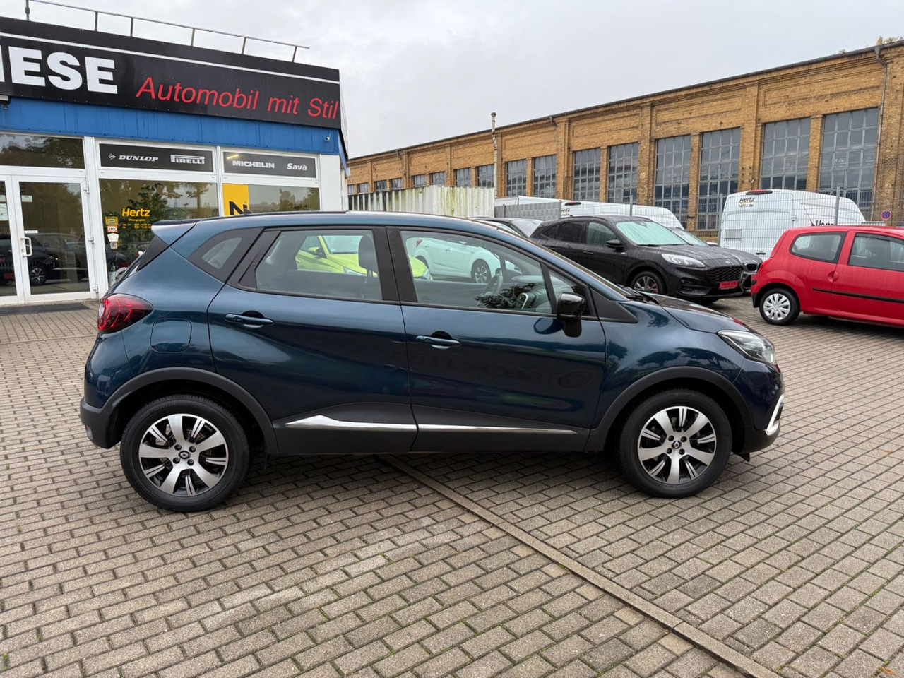 Renault Captur Intens Energy Automatik - سيارة دفع رباعي: صورة 3 Renault Captur Intens Energy Automatik - سيارة دفع رباعي: صورة 3
