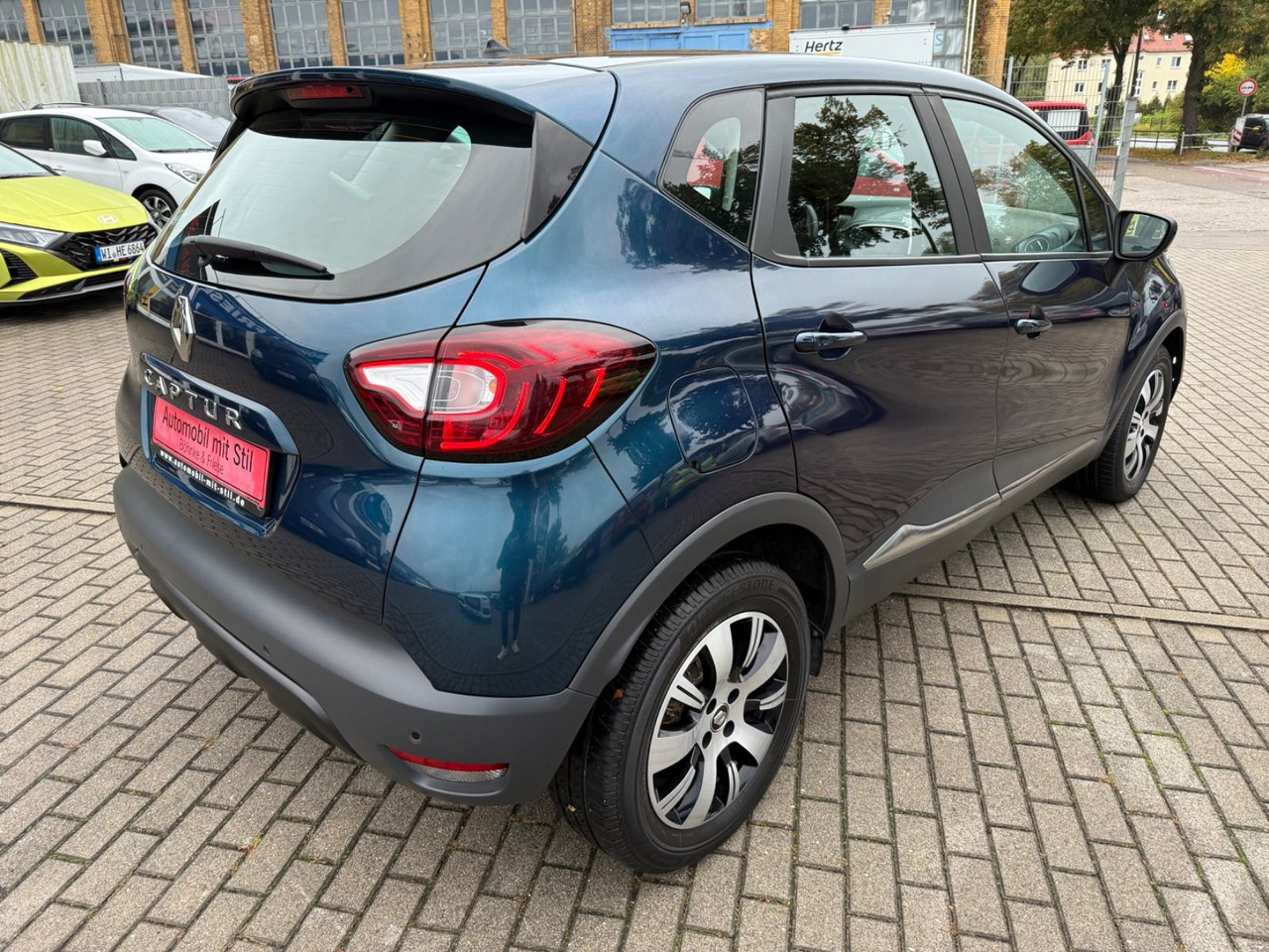 Renault Captur Intens Energy Automatik - سيارة دفع رباعي: صورة 4 Renault Captur Intens Energy Automatik - سيارة دفع رباعي: صورة 4