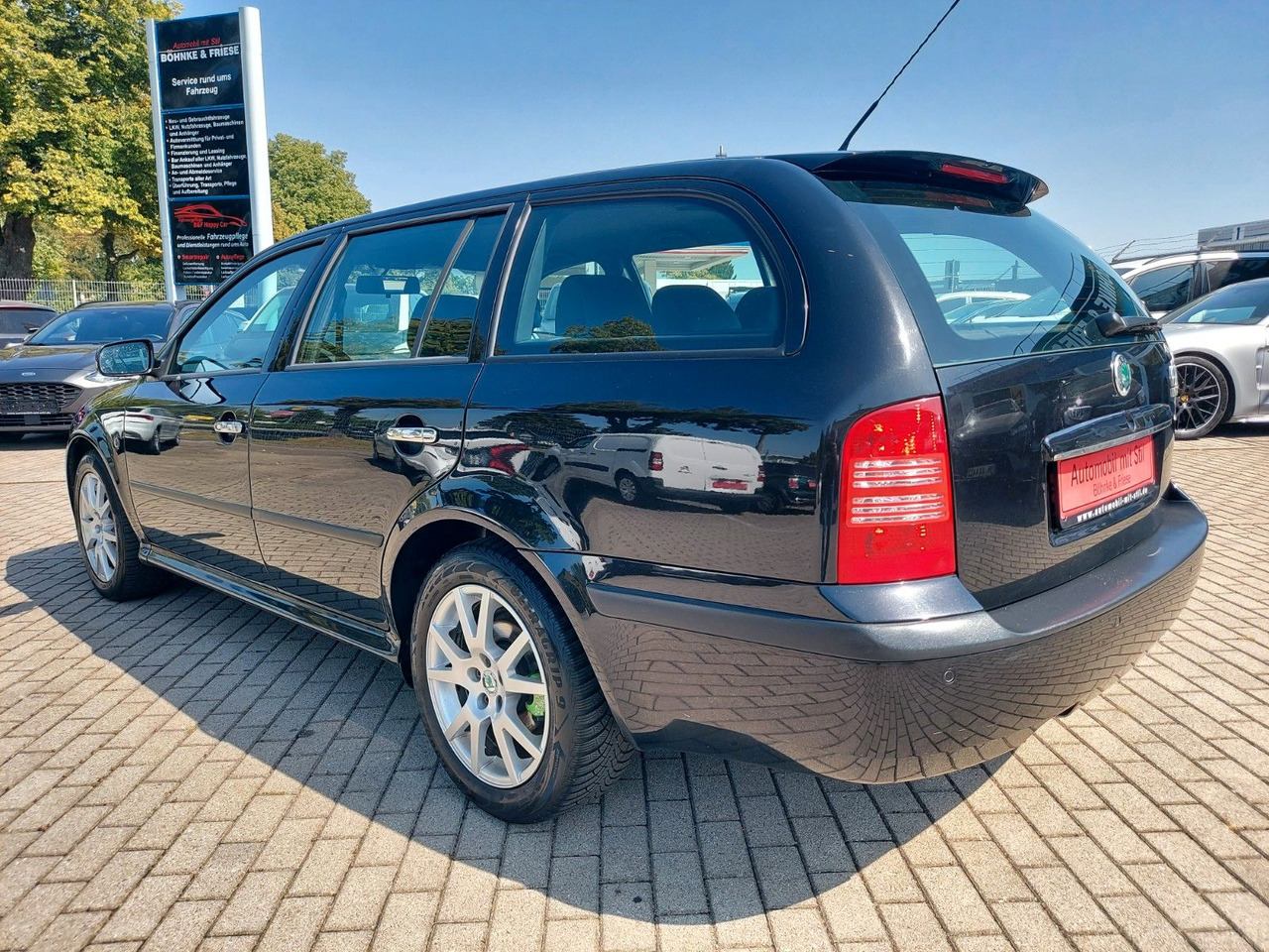 Skoda Octavia Combi RS Xenon DAB Teilleder AHK - سيارة ستيشن: صورة 5 Skoda Octavia Combi RS Xenon DAB Teilleder AHK - سيارة ستيشن: صورة 5