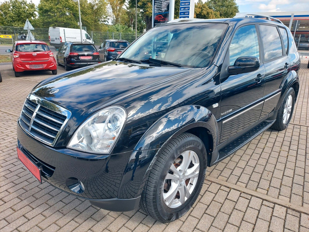 Ssangyong REXTON Rexton II Automatik 7 Sitze Leder 4x4 - سيارة دفع رباعي: صورة 5 Ssangyong REXTON Rexton II Automatik 7 Sitze Leder 4x4 - سيارة دفع رباعي: صورة 5