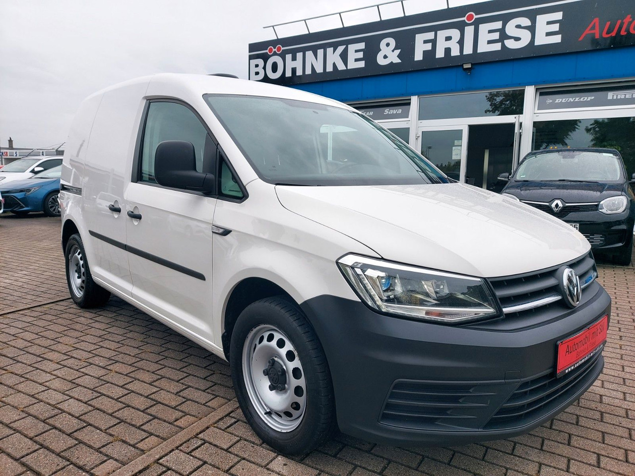 Volkswagen Caddy Kasten Klima Xenon Bluetooth - ميكروباص: صورة 5 Volkswagen Caddy Kasten Klima Xenon Bluetooth - ميكروباص: صورة 5