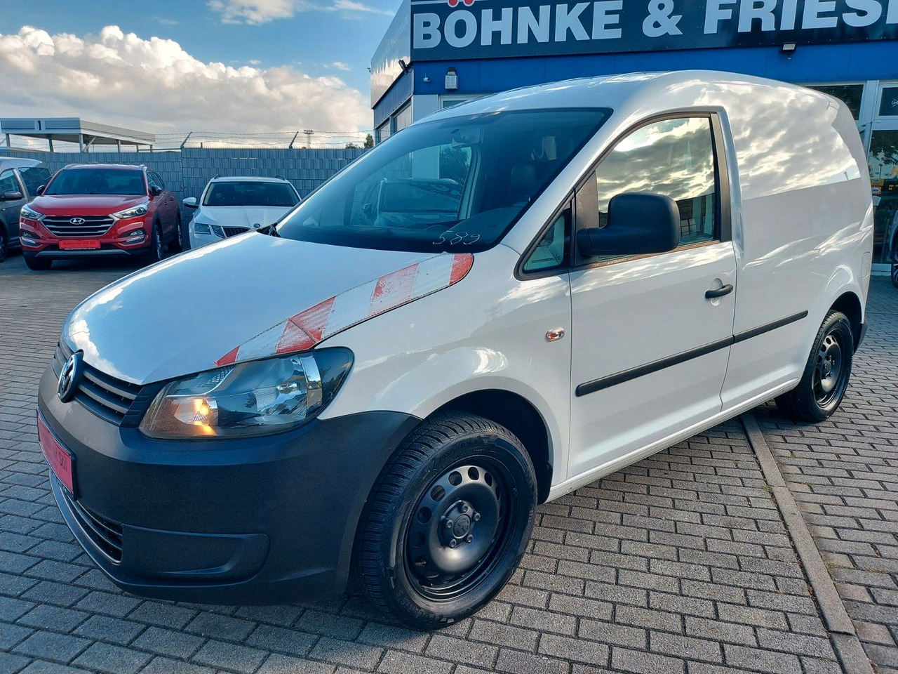 Volkswagen Caddy Kasten Kombi Klima AHK - ميكروباص: صورة 4 Volkswagen Caddy Kasten Kombi Klima AHK - ميكروباص: صورة 4
