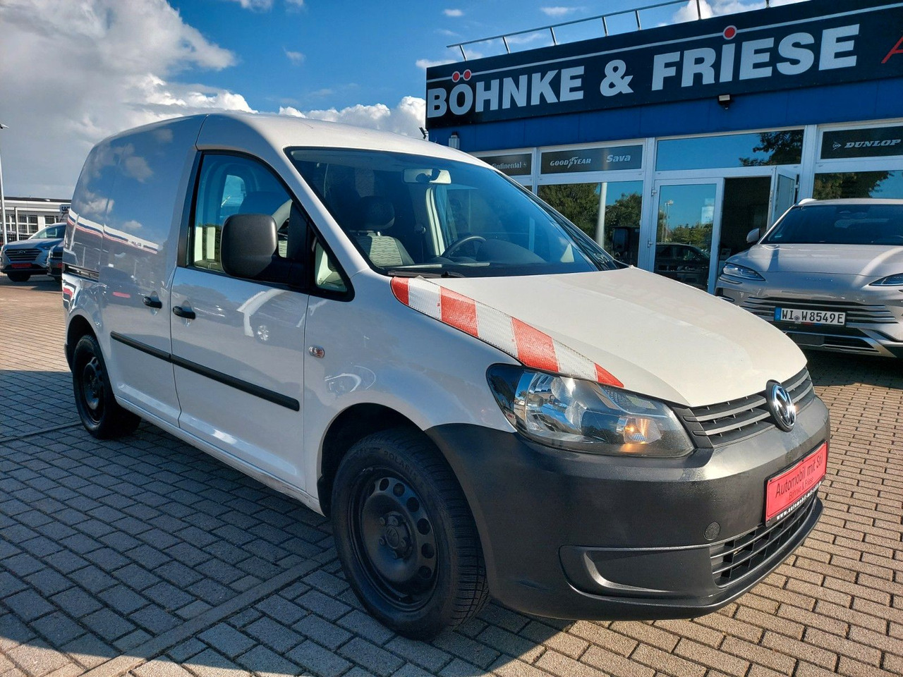 Volkswagen Caddy Kasten Kombi Klima AHK - ميكروباص: صورة 2 Volkswagen Caddy Kasten Kombi Klima AHK - ميكروباص: صورة 2