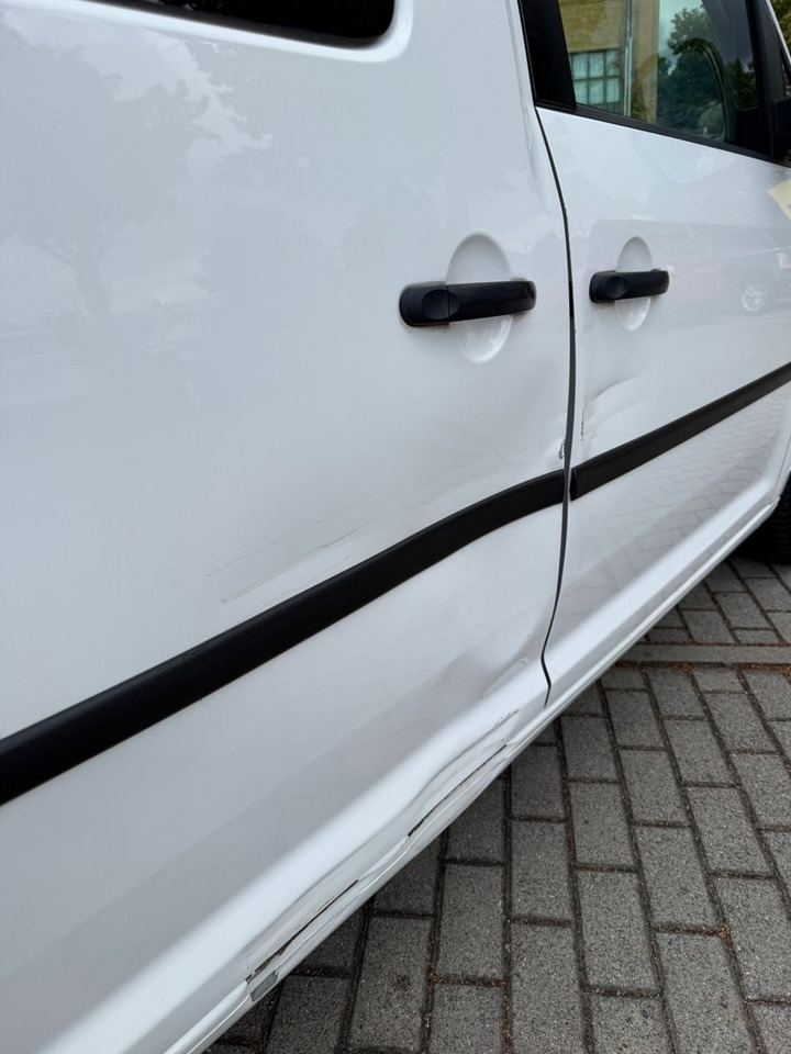 Volkswagen Caddy Maxi KastenKombi 5 SITZER KLIMAA SHZ AHK - ميكروباص: صورة 5 Volkswagen Caddy Maxi KastenKombi 5 SITZER KLIMAA SHZ AHK - ميكروباص: صورة 5