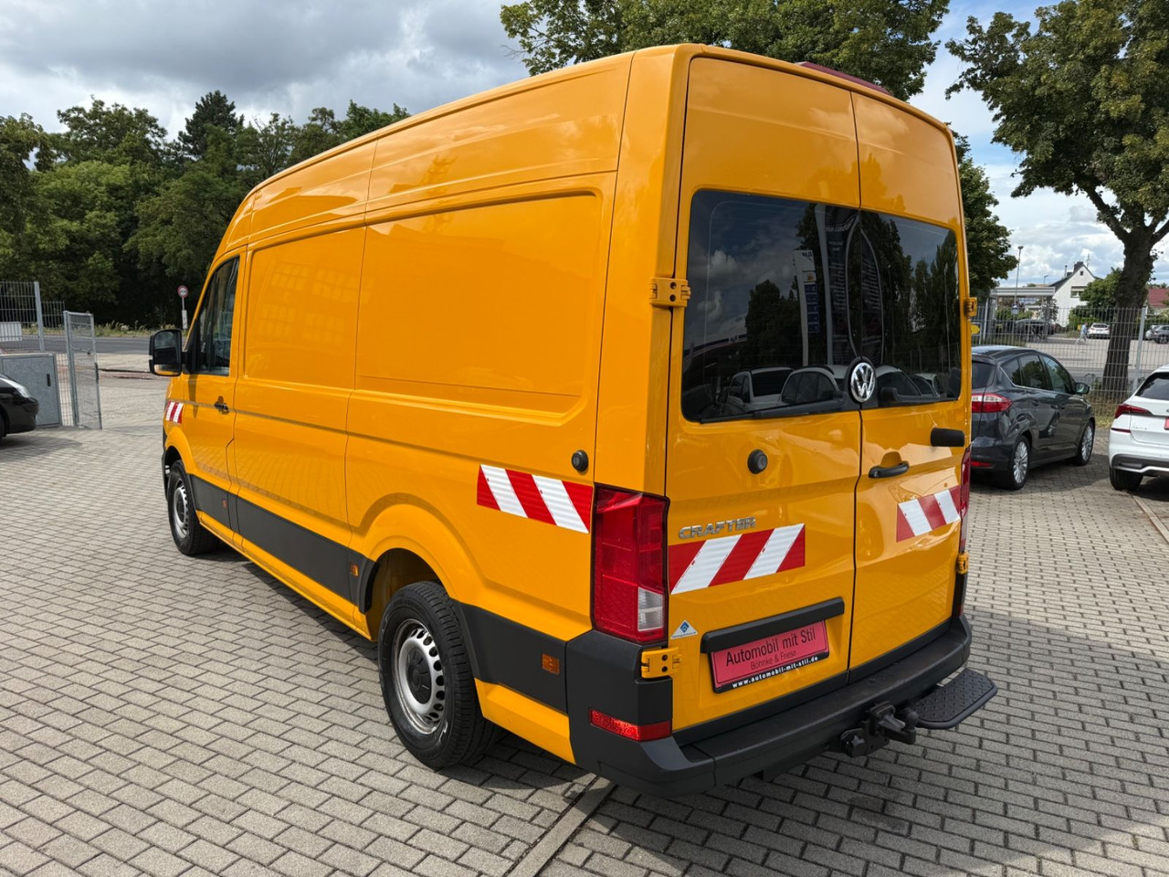 Volkswagen Crafter Kasten Kasten 35 mittellang Hochdach FWD - ميكروباص: صورة 5 Volkswagen Crafter Kasten Kasten 35 mittellang Hochdach FWD - ميكروباص: صورة 5
