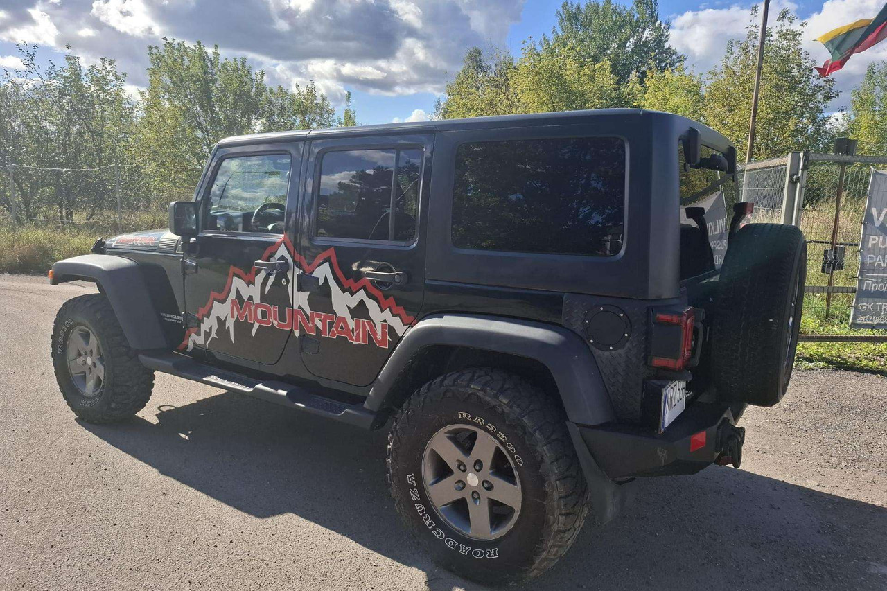 Jeep Wrangler - سيارة دفع رباعي: صورة 5 Jeep Wrangler - سيارة دفع رباعي: صورة 5