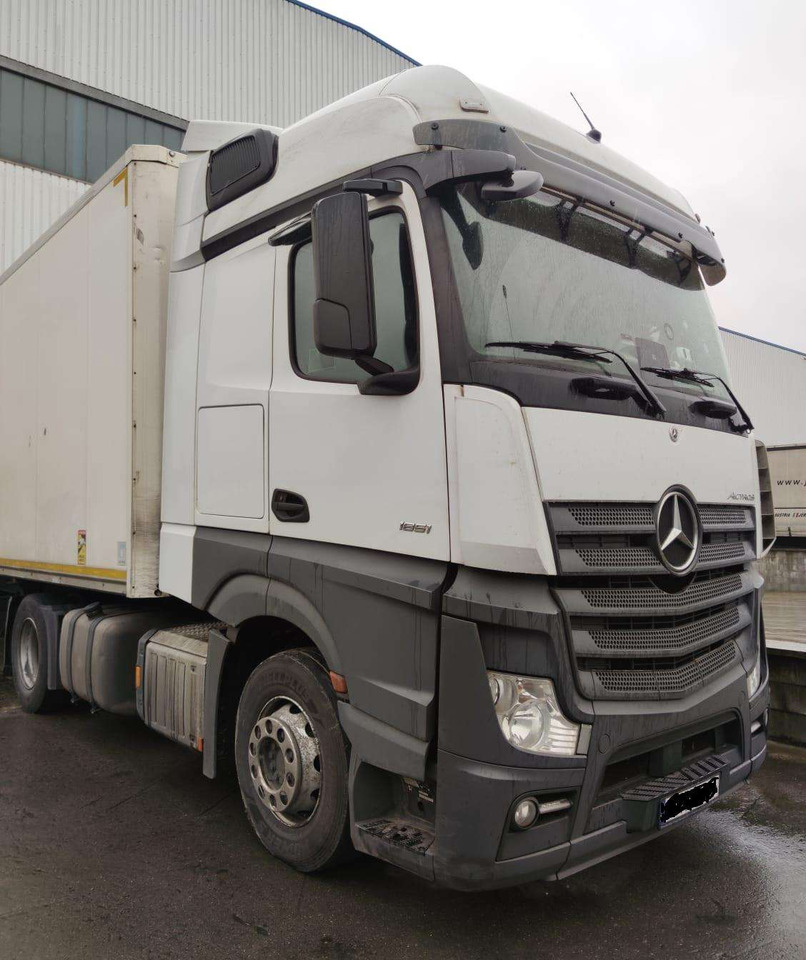 Mercedes-Benz Actros - رأس تريلا: صورة 1 Mercedes-Benz Actros - رأس تريلا: صورة 1