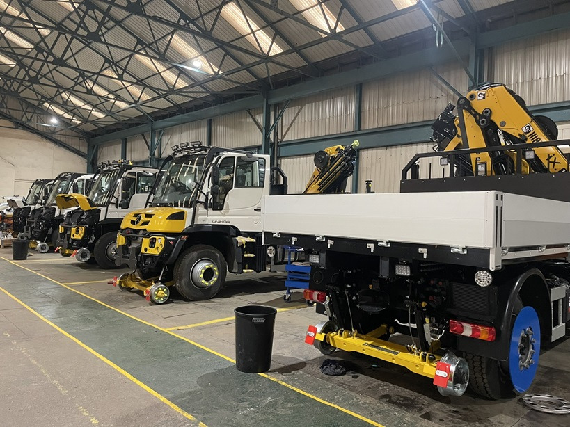 UNIMOG - شاحنة كرين: صورة 3 UNIMOG - شاحنة كرين: صورة 3