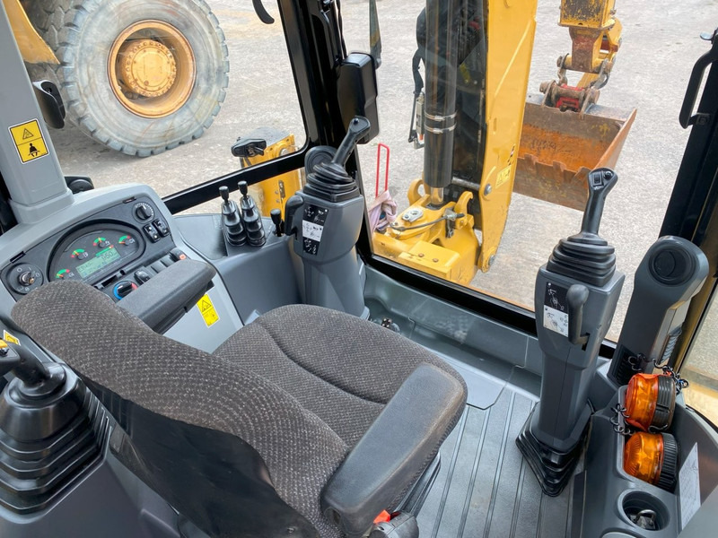 Caterpillar 432F2 NVT - لودر ذو محراث خلفي/ باكهو: صورة 5 Caterpillar 432F2 NVT - لودر ذو محراث خلفي/ باكهو: صورة 5