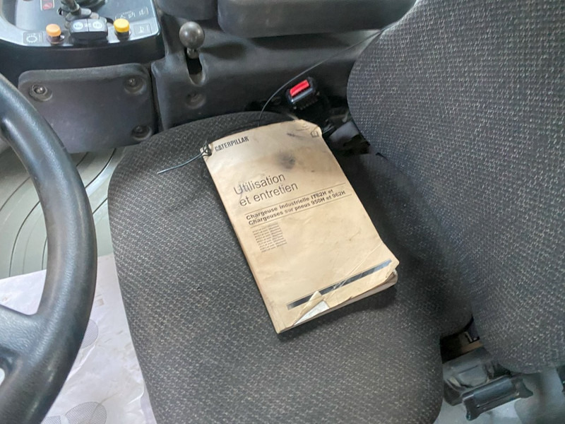 Caterpillar 962H NVT - اللودر بعجل: صورة 4 Caterpillar 962H NVT - اللودر بعجل: صورة 4