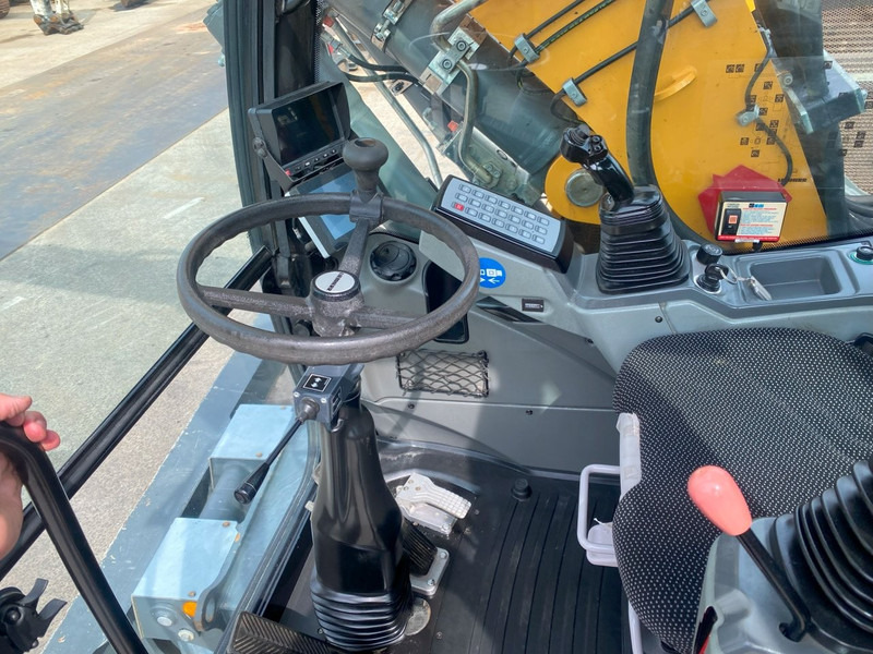 Liebherr A914 NVT - حفار ذو عجلات: صورة 4 Liebherr A914 NVT - حفار ذو عجلات: صورة 4