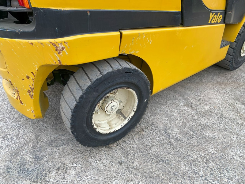 رافعة شوكية ديزل Yale GDP45 VX6 NVT: صورة 18