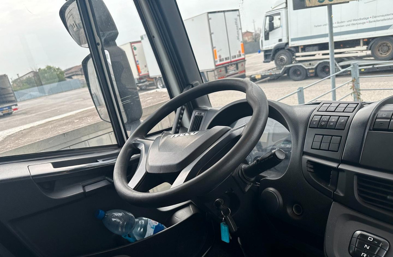 Iveco 140e28 furgone sponda euro 6 - شاحنة صندوقية: صورة 4 Iveco 140e28 furgone sponda euro 6 - شاحنة صندوقية: صورة 4