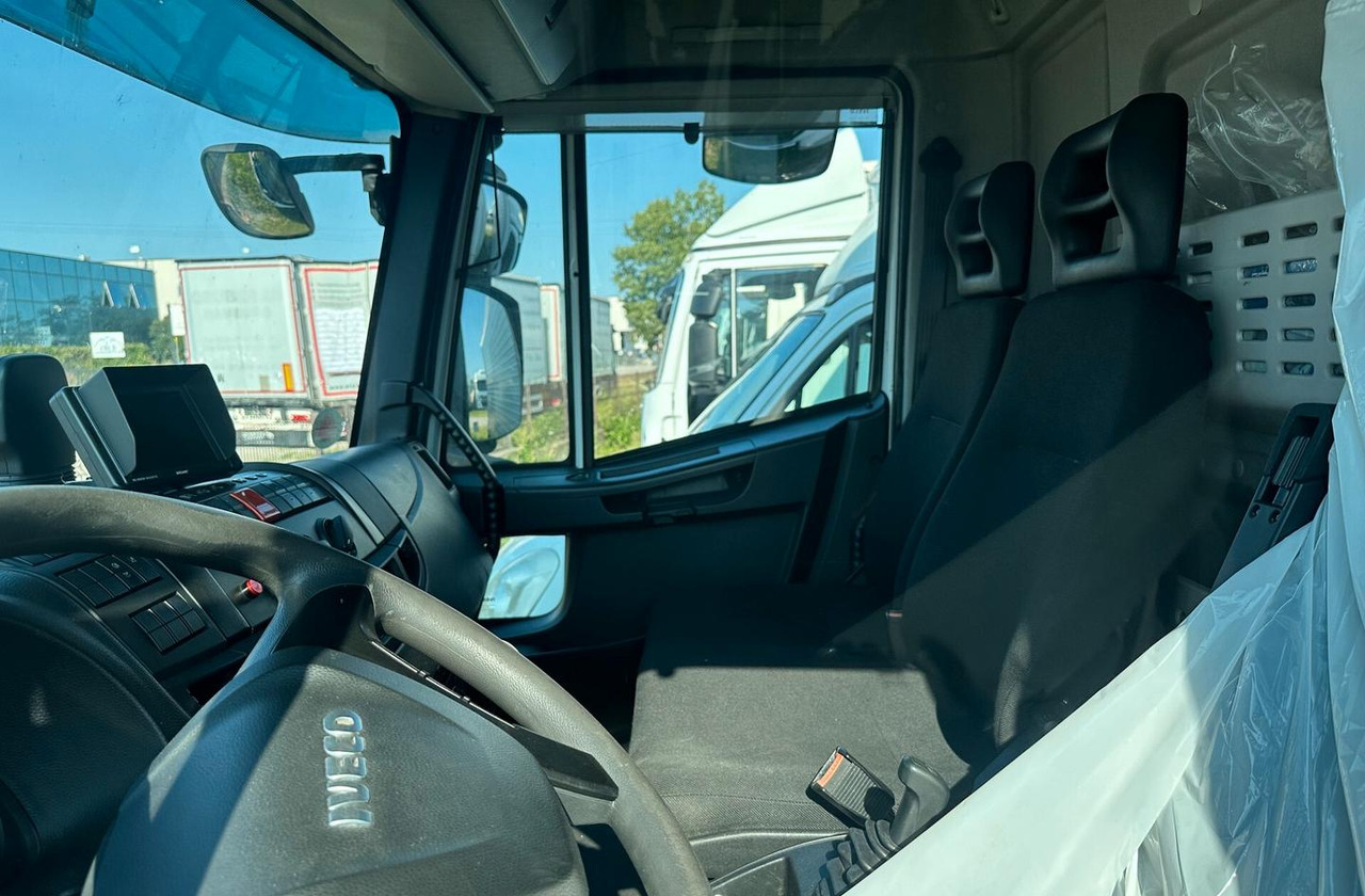 Iveco - شاحنة ذات مبرد: صورة 5 Iveco - شاحنة ذات مبرد: صورة 5