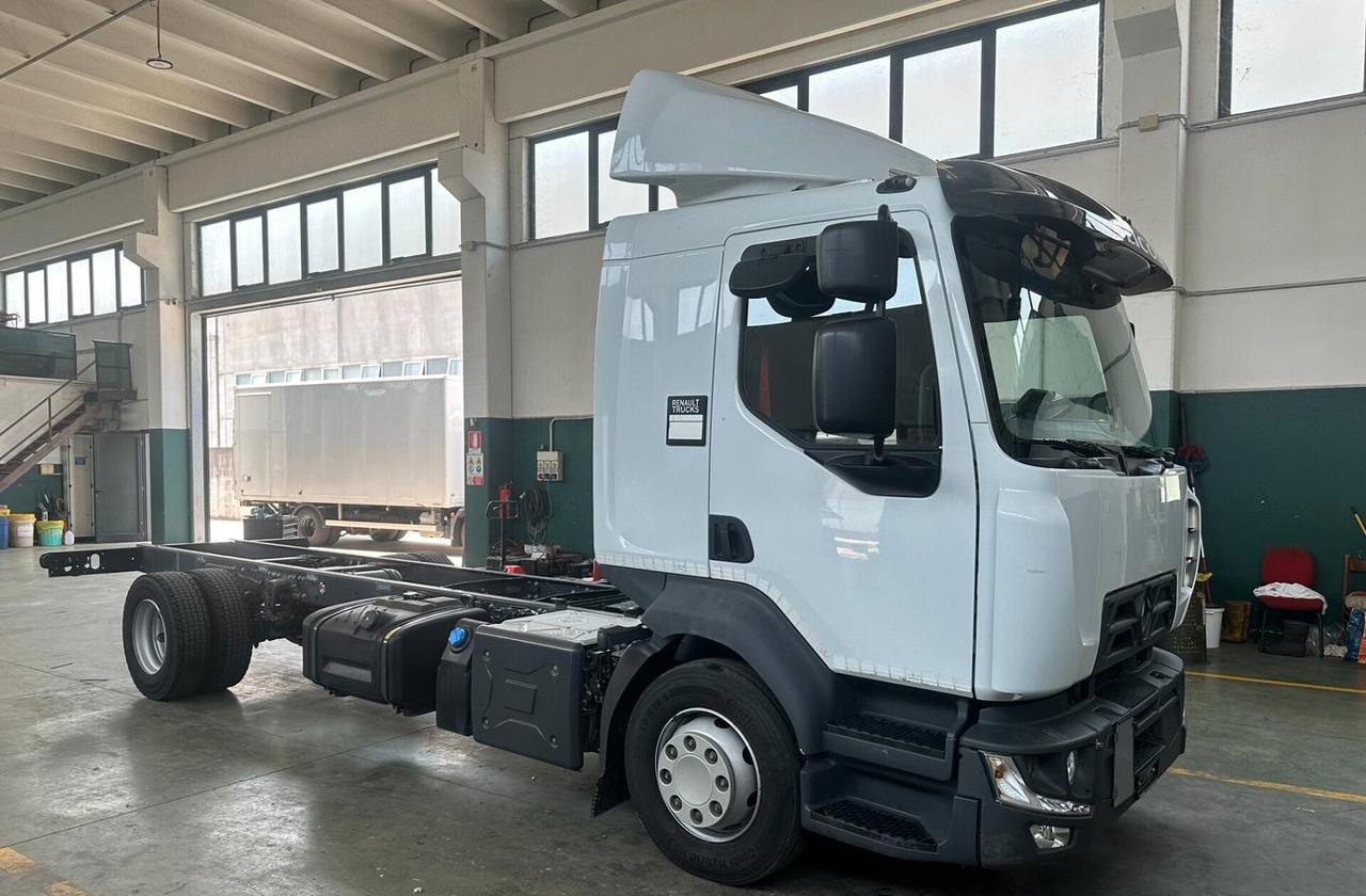 RENAULT MIDLIM D13.250 AUTOTELAIO CABINA LETTO EUR - شاحنة بهيكل معدني للمقصورة: صورة 1 RENAULT MIDLIM D13.250 AUTOTELAIO CABINA LETTO EUR - شاحنة بهيكل معدني للمقصورة: صورة 1