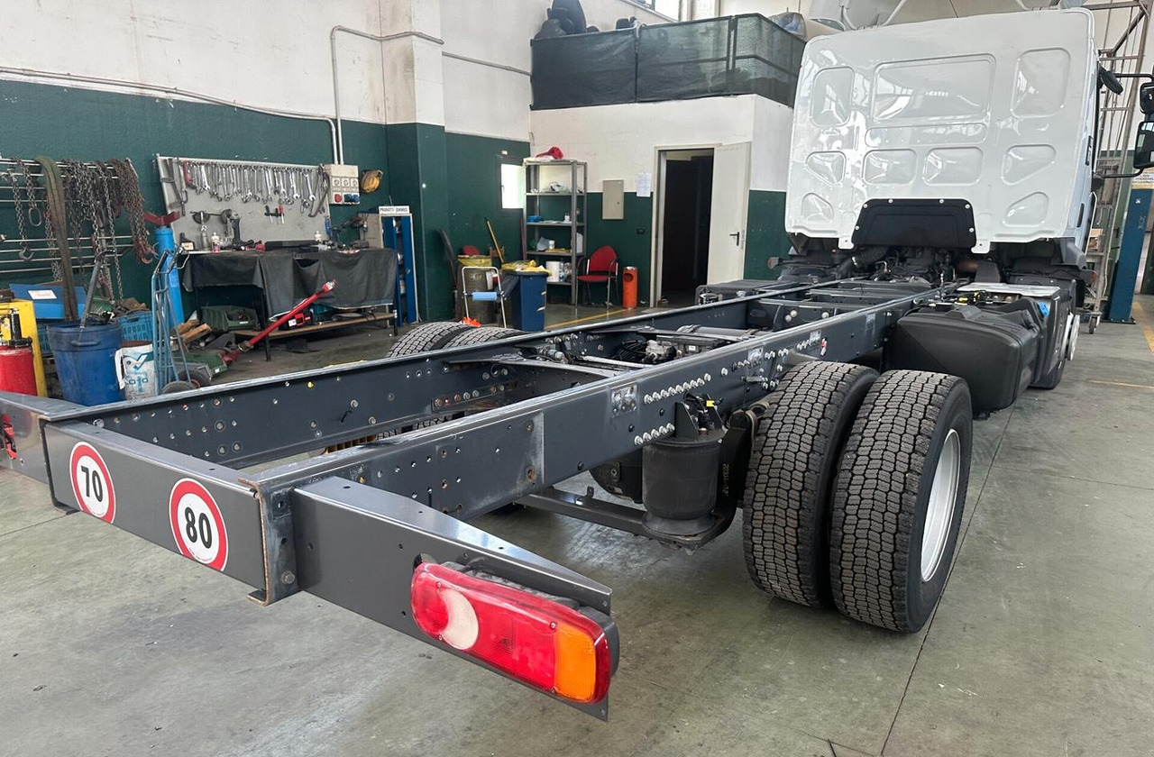 شاحنة بهيكل معدني للمقصورة RENAULT MIDLIM D13.250 AUTOTELAIO CABINA LETTO EUR: صورة 9 شاحنة بهيكل معدني للمقصورة RENAULT MIDLIM D13.250 AUTOTELAIO CABINA LETTO EUR: صورة 9