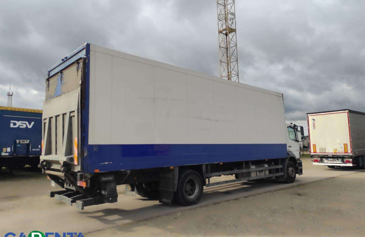 Mercedes-Benz 1824 - شاحنة ذات مبرد: صورة 4 Mercedes-Benz 1824 - شاحنة ذات مبرد: صورة 4