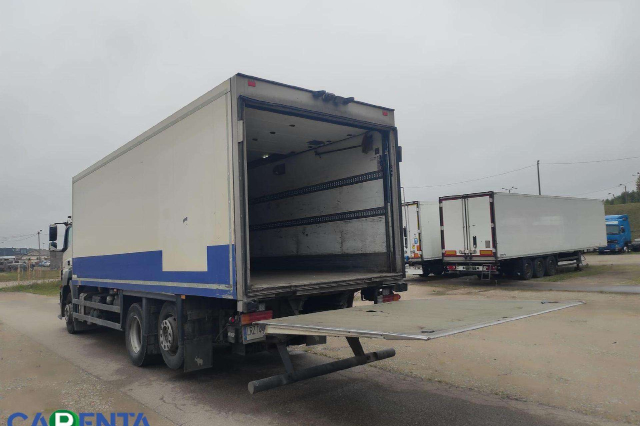 Mercedes-Benz AXOR 940.20 - شاحنة ذات مبرد: صورة 3 Mercedes-Benz AXOR 940.20 - شاحنة ذات مبرد: صورة 3