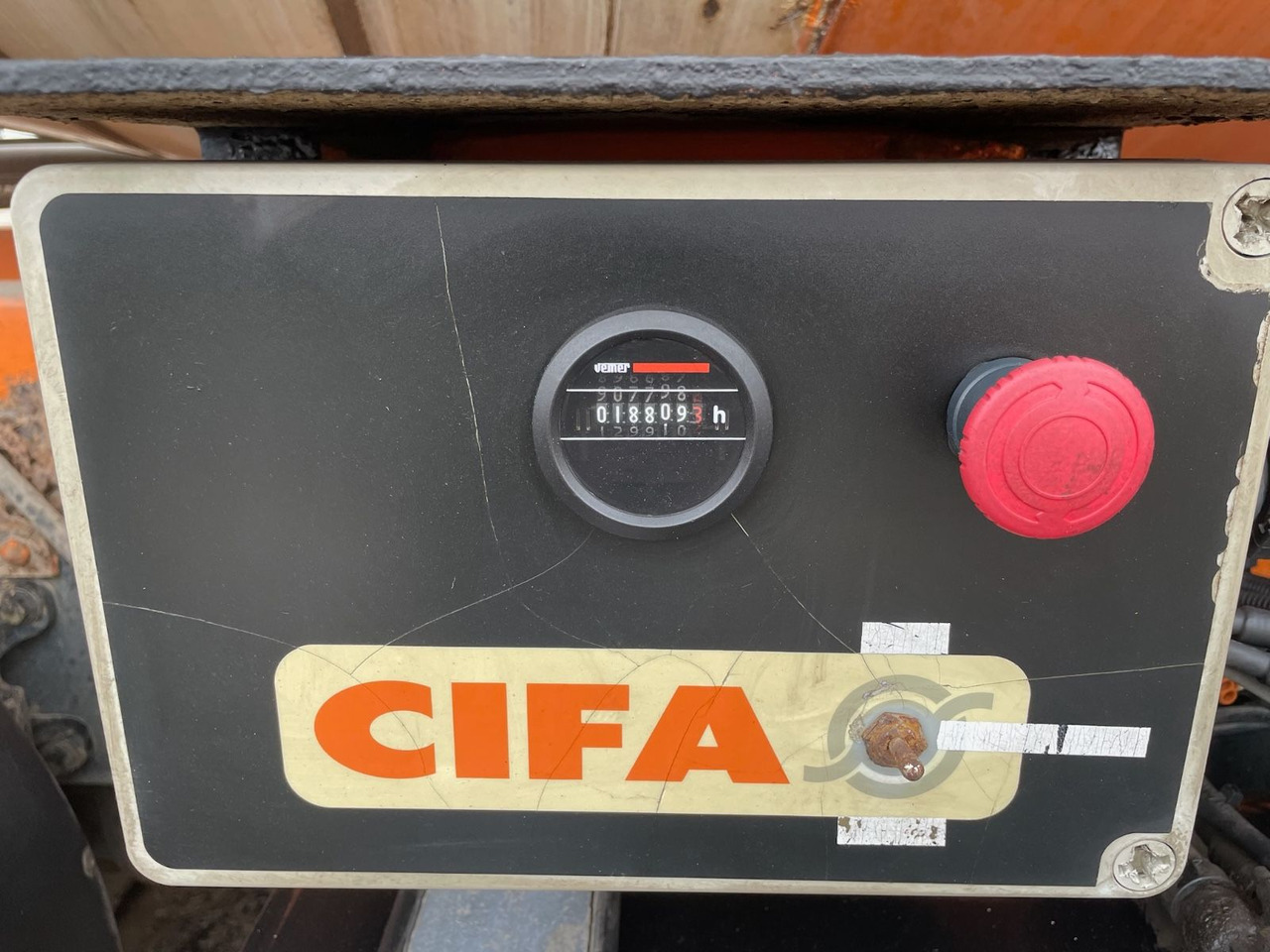 تأجير  MAN TGS 32.360 8x4 BB Betonmischer/CIFA/SL9/9m3/EU4 MAN TGS 32.360 8x4 BB Betonmischer/CIFA/SL9/9m3/EU4: صورة 7