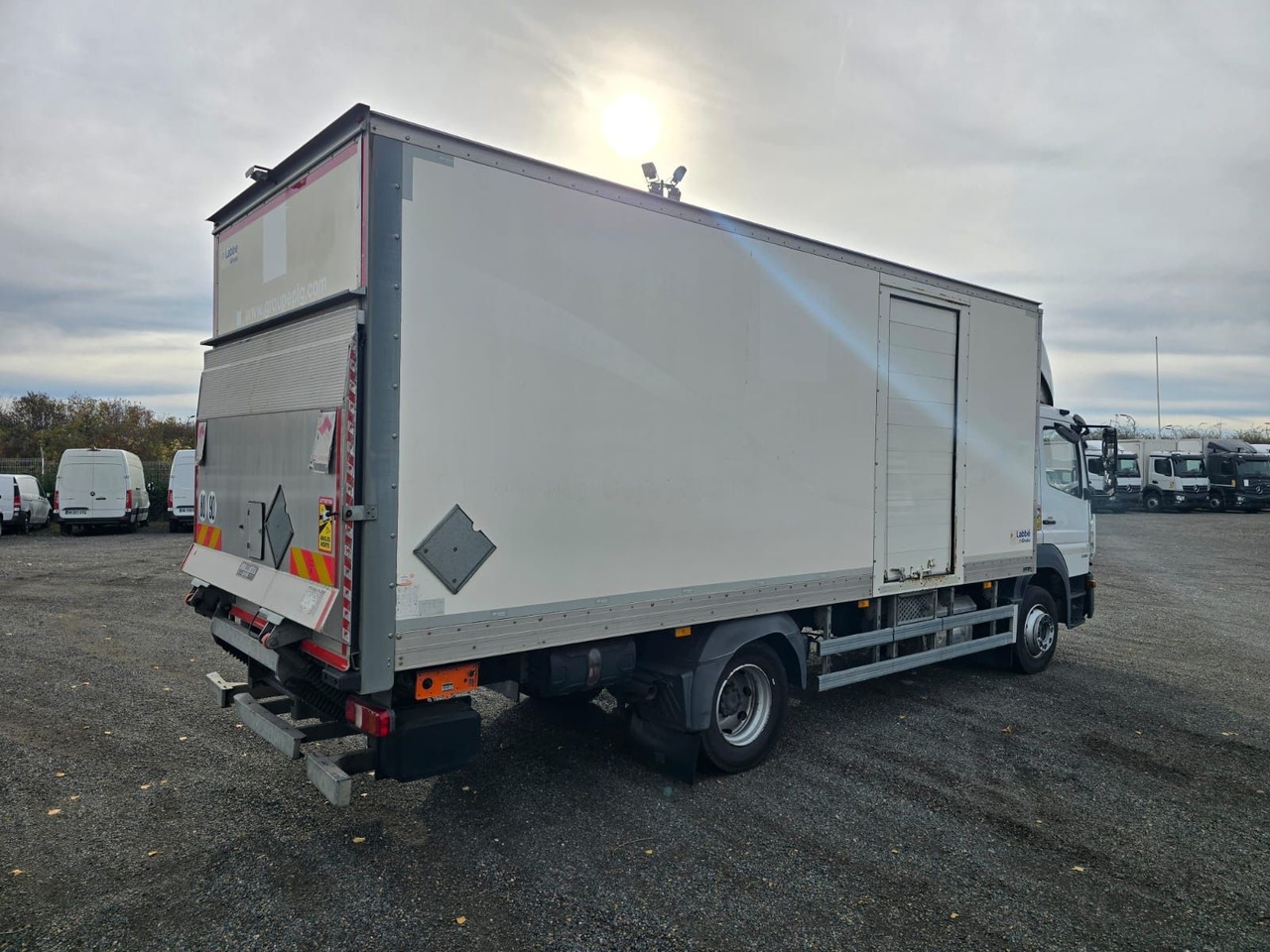 Mercedes-Benz Atego 1218 4x2 Koffer/FULL-ADR/EXIII/LBW/AC/EU6d - شاحنة صندوقية: صورة 3 Mercedes-Benz Atego 1218 4x2 Koffer/FULL-ADR/EXIII/LBW/AC/EU6d - شاحنة صندوقية: صورة 3