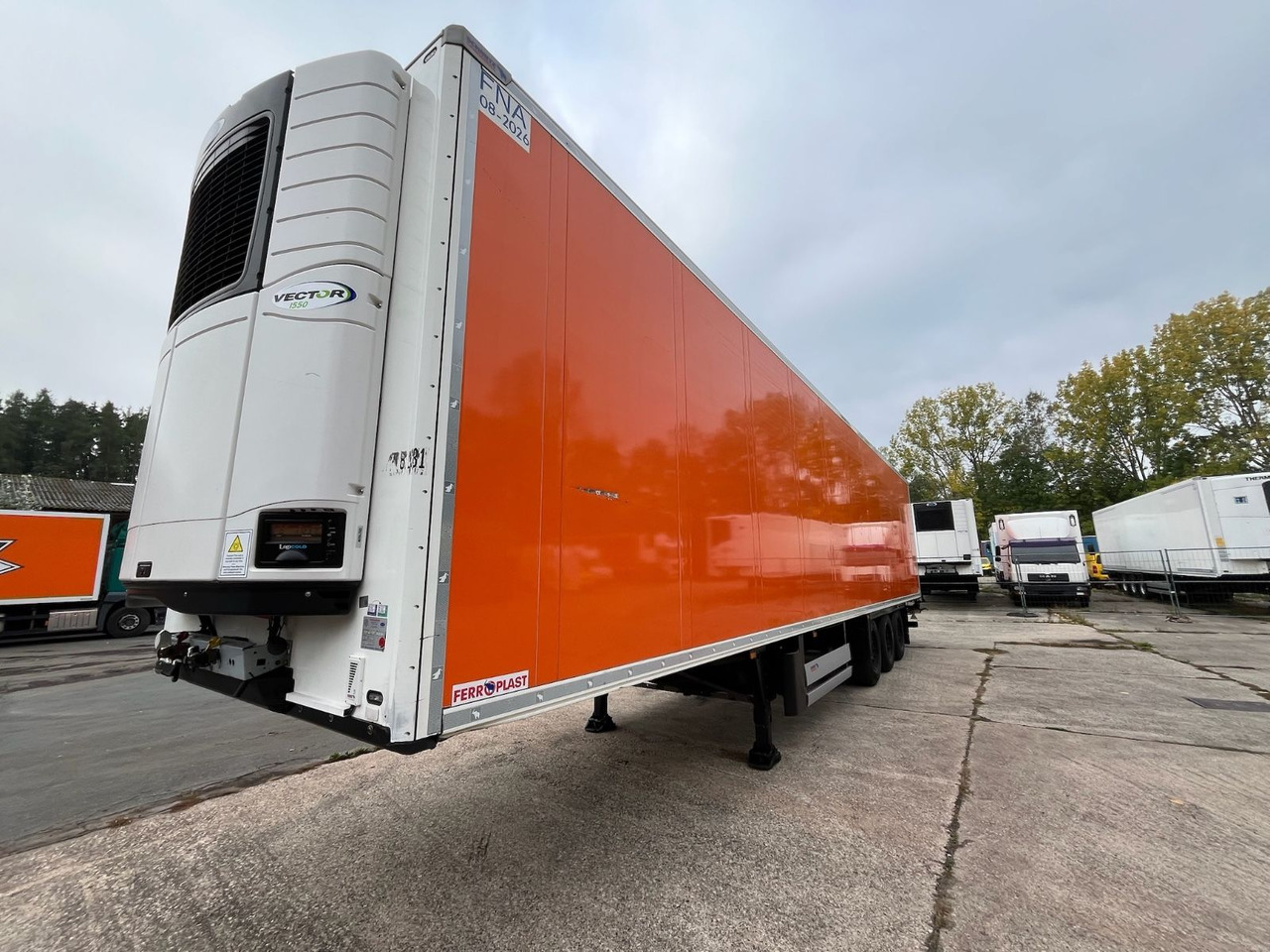 Schmitz Cargobull SCB*S3B/CARRIER/Vector1550/LBW/BÄR/2347h/13,4m - نصف مقطورة للتبريد: صورة 2 Schmitz Cargobull SCB*S3B/CARRIER/Vector1550/LBW/BÄR/2347h/13,4m - نصف مقطورة للتبريد: صورة 2