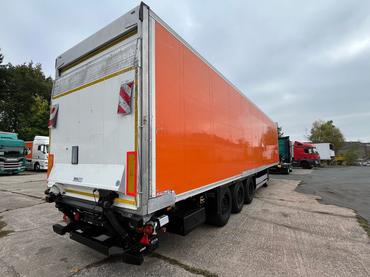 Schmitz Cargobull SCB*S3B/CARRIER/Vector1550/LBW/BÄR/2347h/13,4m - نصف مقطورة بصندوق مغلق: صورة 5 Schmitz Cargobull SCB*S3B/CARRIER/Vector1550/LBW/BÄR/2347h/13,4m - نصف مقطورة بصندوق مغلق: صورة 5