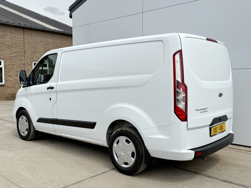 Ford Transit Custom 2.0 TDCI 130PK Automaat L1H1 Scherm Cruise Control Camera Airco LED Parkeersensoren voor achter - فان المدمجة: صورة 2 Ford Transit Custom 2.0 TDCI 130PK Automaat L1H1 Scherm Cruise Control Camera Airco LED Parkeersensoren voor achter - فان المدمجة: صورة 2