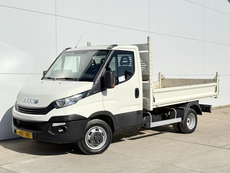 Iveco Daily 35C12 2.3 Kipper Dubbellucht Trekhaak Airco Cruise Control Lucht Geveerde Stoel - قلاب صغير: صورة 2 Iveco Daily 35C12 2.3 Kipper Dubbellucht Trekhaak Airco Cruise Control Lucht Geveerde Stoel - قلاب صغير: صورة 2