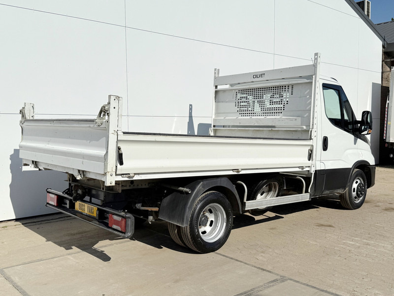 Iveco Daily 35C14 Kipper Dubbellucht Trekhaak Airco Cruise Control Lucht Geveerde Stoel - قلاب صغير: صورة 4 Iveco Daily 35C14 Kipper Dubbellucht Trekhaak Airco Cruise Control Lucht Geveerde Stoel - قلاب صغير: صورة 4