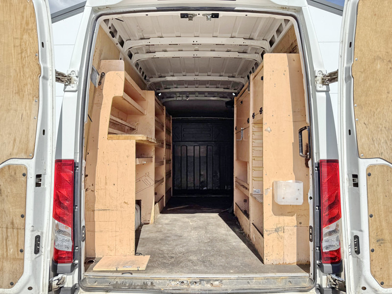 تأجير Iveco Daily 35S14 L2H2 Luchtvering Trekhaak Cruise Control Climate Control Lucht Geveerde Bestuurdersstoel Iveco Daily 35S14 L2H2 Luchtvering Trekhaak Cruise Control Climate Control Lucht Geveerde Bestuurdersstoel: صورة 12