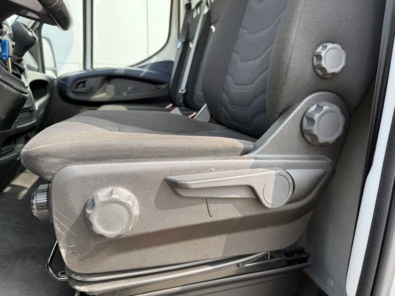 مقطورة السحب Iveco Daily 40C16 Automaat 8.796 kg GCW BE-Trekker BE-Combi Airco Cruise Control: صورة 19