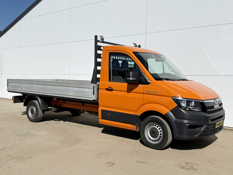 MAN TGE 3.180 Open Laadbak Pritische Airco Cruise Control Trekhaak - شاحنة توصيل مفتوحة: صورة 4 MAN TGE 3.180 Open Laadbak Pritische Airco Cruise Control Trekhaak - شاحنة توصيل مفتوحة: صورة 4