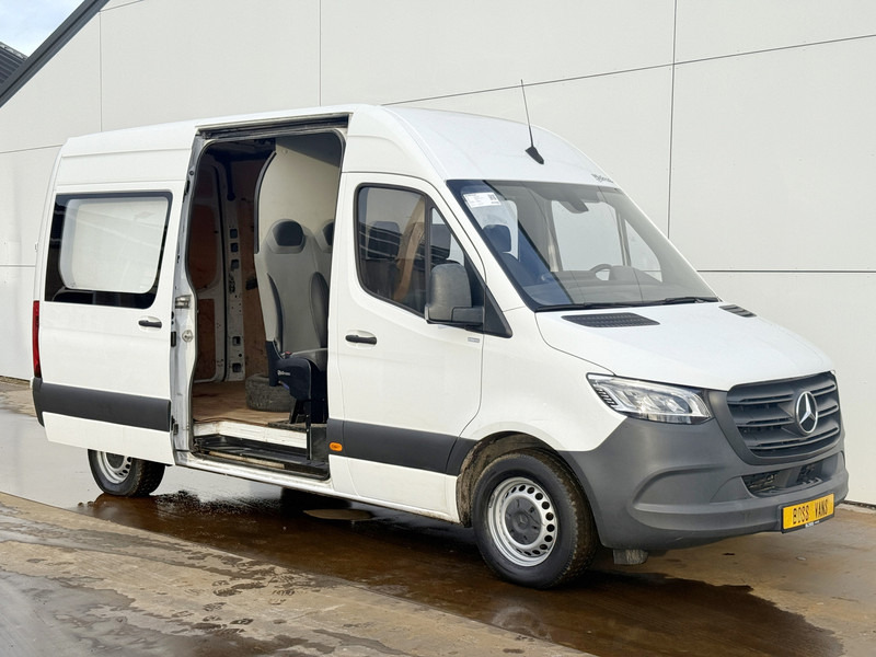 Mercedes-Benz Sprinter 314 2.2 CDI Automaat L2H2 LED Dubbele Cabine Cruise Control Climate Control Carplay Camera Trekhaak 7 Stoelen - فان, الشاحنات الصغيرة كابينة مزدوجة: صورة 5 Mercedes-Benz Sprinter 314 2.2 CDI Automaat L2H2 LED Dubbele Cabine Cruise Control Climate Control Carplay Camera Trekhaak 7 Stoelen - فان, الشاحنات الصغيرة كابينة مزدوجة: صورة 5